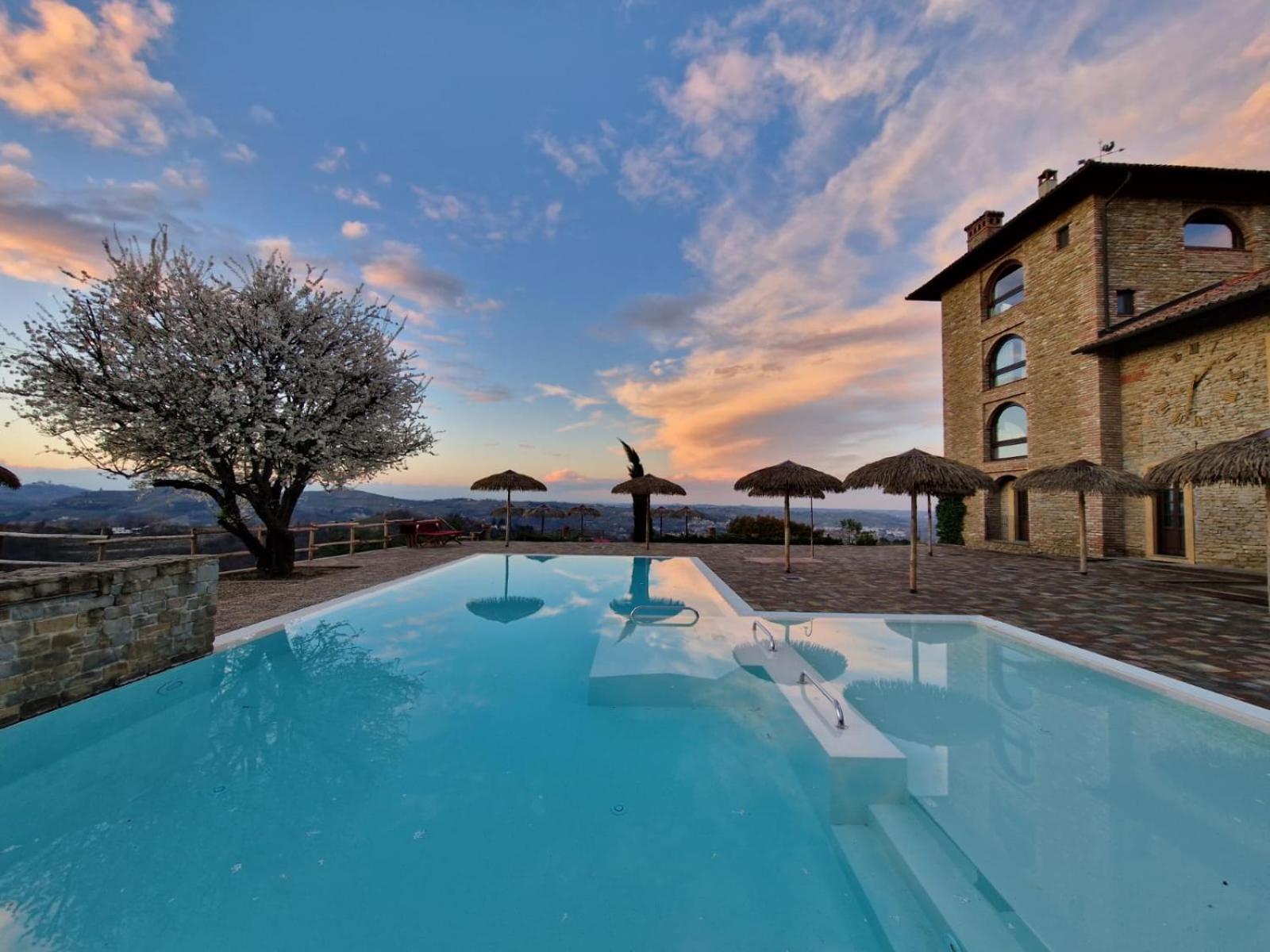 I Tre Poggi Dimora Di Charme Villa กาเนลลี ภายนอก รูปภาพ